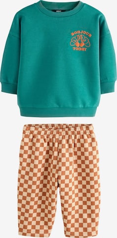 Next Setti värissä vihreä: etupuoli