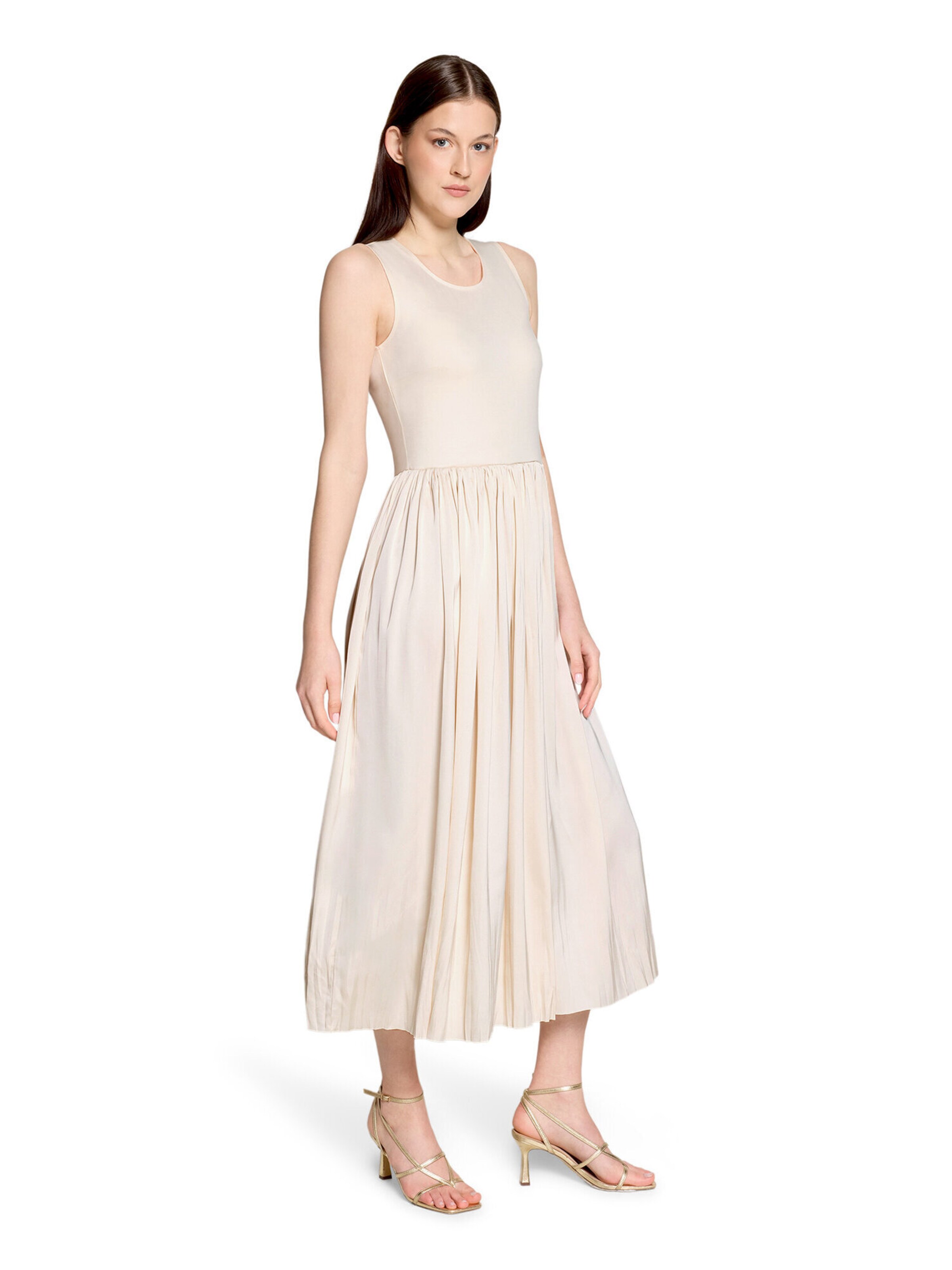 Vera Mont Evening dress in White