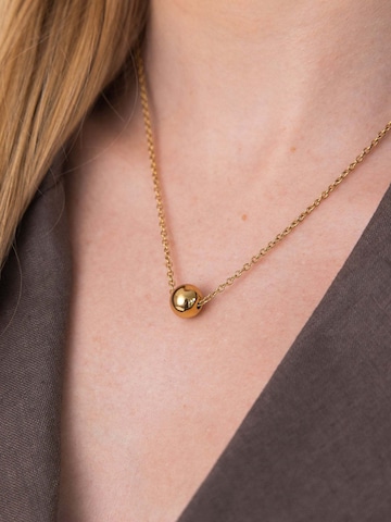 PURELEI Ketting 'Minimalist Orb' in Goud: voorkant