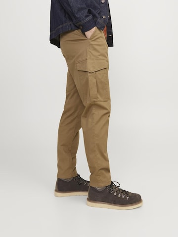 JACK & JONES regular Cargobukser i brun