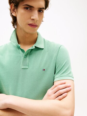 TOMMY HILFIGER Shirt in Green