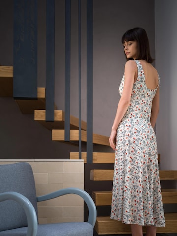 Christine on the clouds - Vestido 'Bia' en blanco