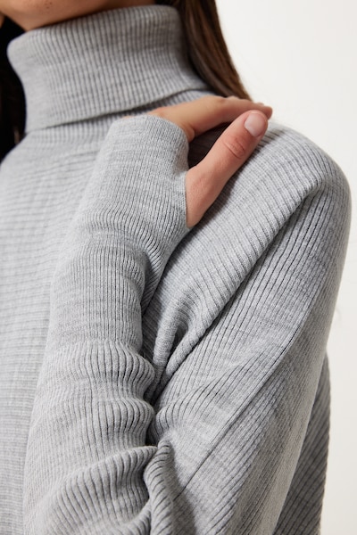 Happiness İstanbul Pullover in XS-XL in grau, Produktansicht