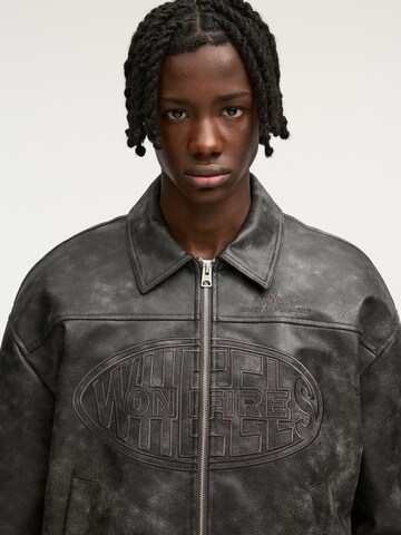 Veste mi-saison 'STWD' Pull&Bear en noir