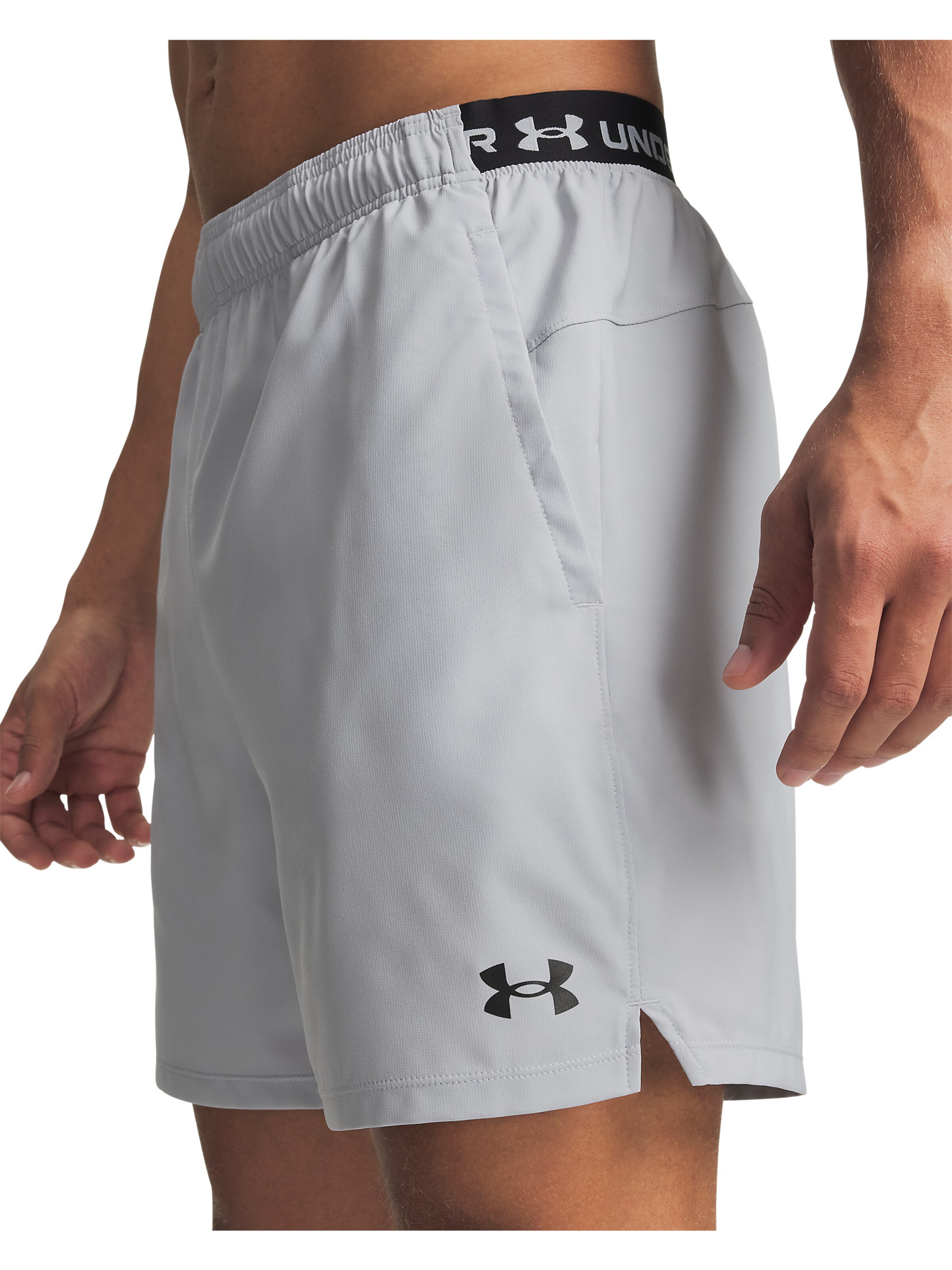 UNDER ARMOUR Regular Sportbroek 'Vanish' in Grijs