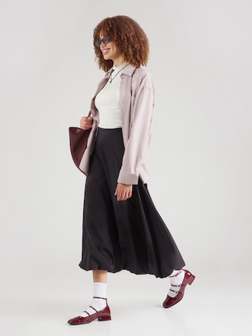 Gonna 'PCMAUVE' di PIECES in nero