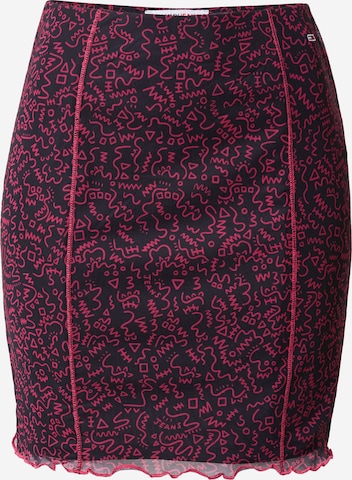 Tommy Jeans Skirt in Pink: front