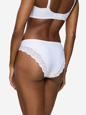 TRIUMPH - Cueca ' Red Label Amourette ' em branco