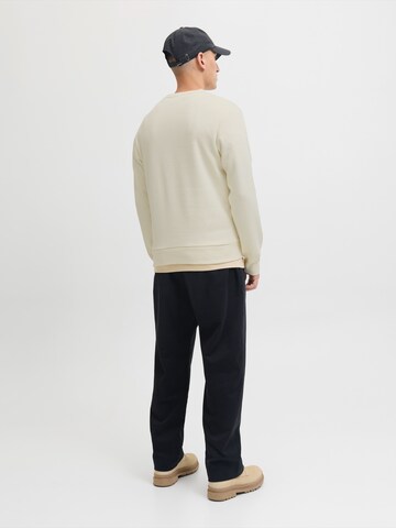Bluză de molton 'JJMAKOTO' de la JACK & JONES pe alb