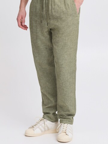 BLEND Regular Leinenhose in Grün