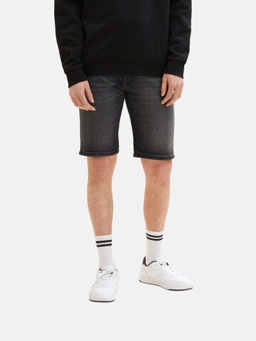 TOM TAILOR DENIM Regular Shorts in Grau: predná strana