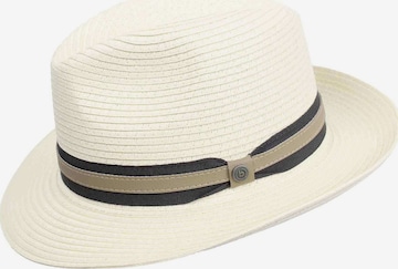 bugatti Fedora in Weiß: Vorderseite