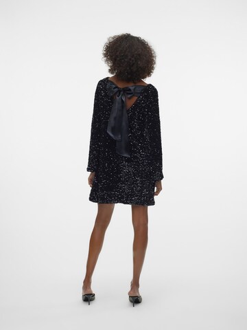Robe de cocktail 'Laila' VERO MODA en noir