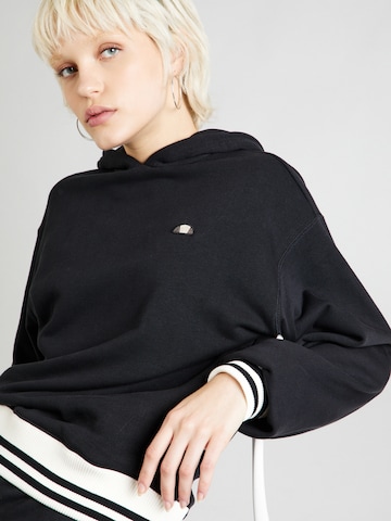 ELLESSE - Sweatshirt 'Lindsey' em preto