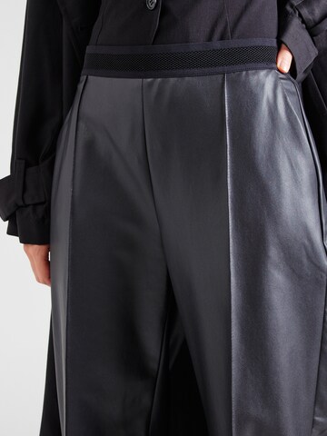 Loosefit Pantaloni 'CHIARA SMART' di MAC in nero