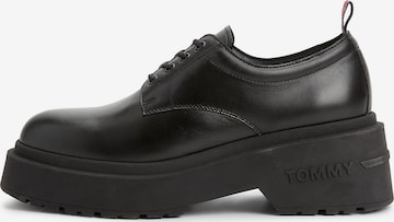 Tommy Jeans Lace-Up Shoes in Black: front