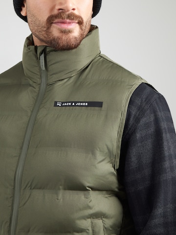 JACK & JONES Жилетка 'JJALPES' в Зеленый