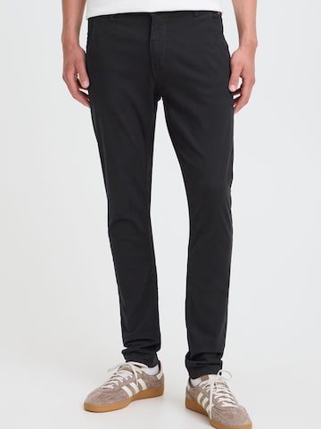 Coupe slim Pantalon chino 'Natan' BLEND en noir
