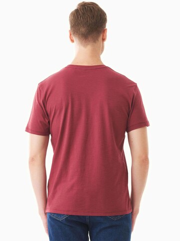Organication T-Shirt in Rot