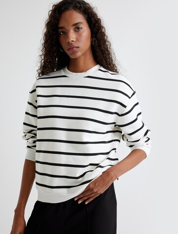 Koton Sweatshirt in White