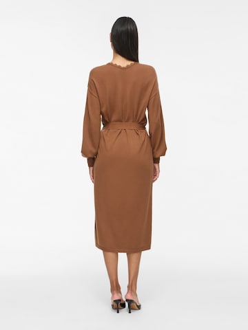 VILA - Vestido de punto 'VIRICKY' en marrón