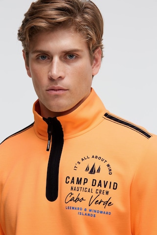 CAMP DAVID Sweatshirt in Orange