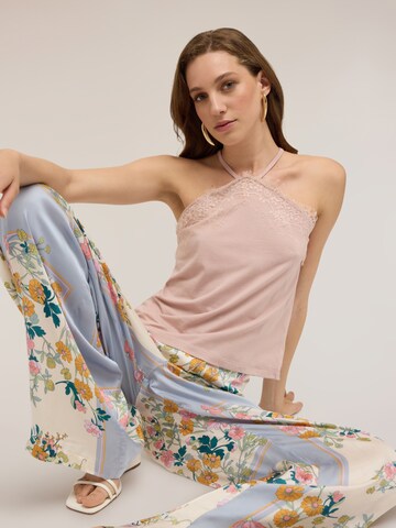 Top di MOTIVI in rosa