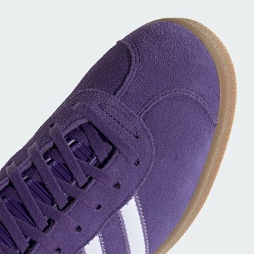 Baskets basses 'Gazelle Manchester United Terrace Icons' ADIDAS ORIGINALS en violet