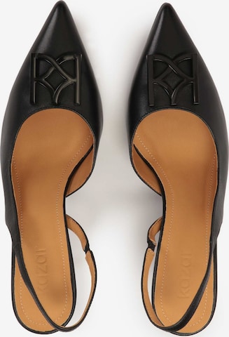 Kazar Pumps in Black