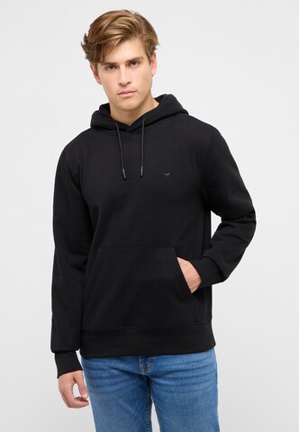 MUSTANG Sweatshirt 'Bronson' in Black: front