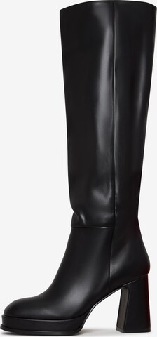 CESARE GASPARI Boots in Black: front