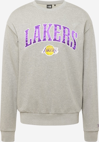 NEW ERA - Sweatshirt 'LOSLAK' em cinzento: frente