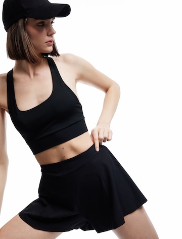 Koton Loosefit Sportbroek in Zwart