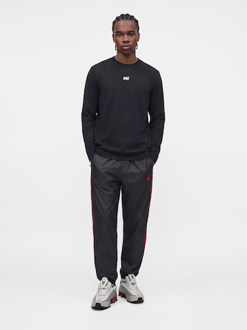 Felpa 'Club' di Nike Sportswear in nero