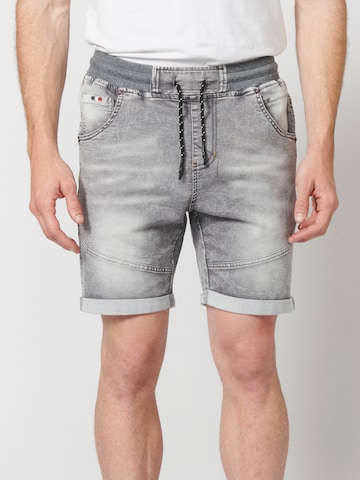 KOROSHI Regular Jeans i grå: forside