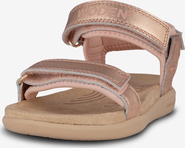 WODEN Sandale 'Cirkeline' in Pink: Vorderseite