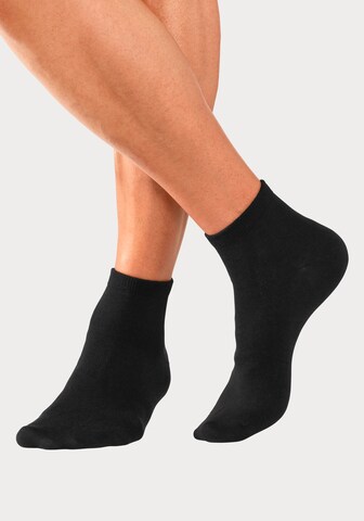 BENCH Socken in Schwarz