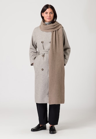 Style Republic Sjaal in Bruin: voorkant