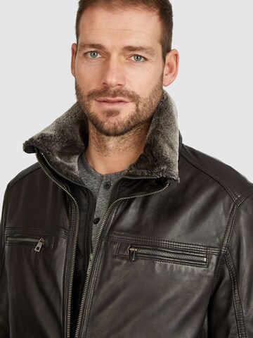 Veste mi-saison 'BUGerero' bugatti en noir