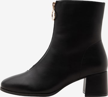 Stivaletto di Anna Field in nero: frontale