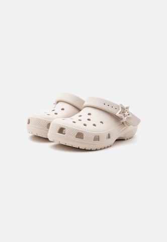 Crocs - Sandalias 'Classic' en marrón
