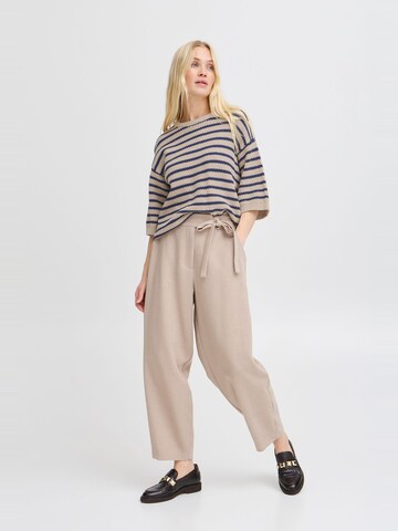 b.young - Jersey ' BYMIKALA VAFFFEL JUMPER' en beige
