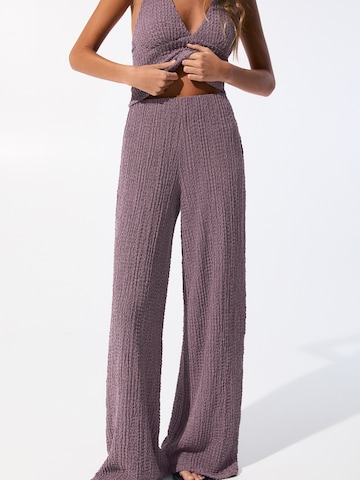 Pull&Bear Wide leg Pants in Purple: front