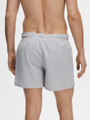 SELECTED HOMME Badeshorts in Blau