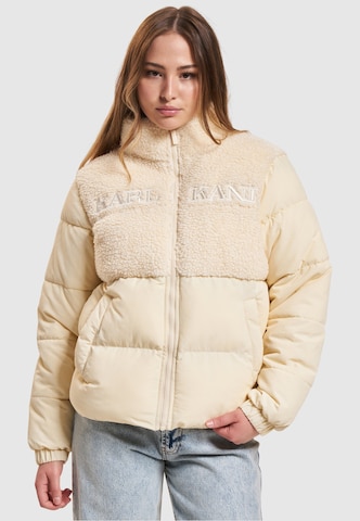 Giacca invernale di Karl Kani in beige: frontale