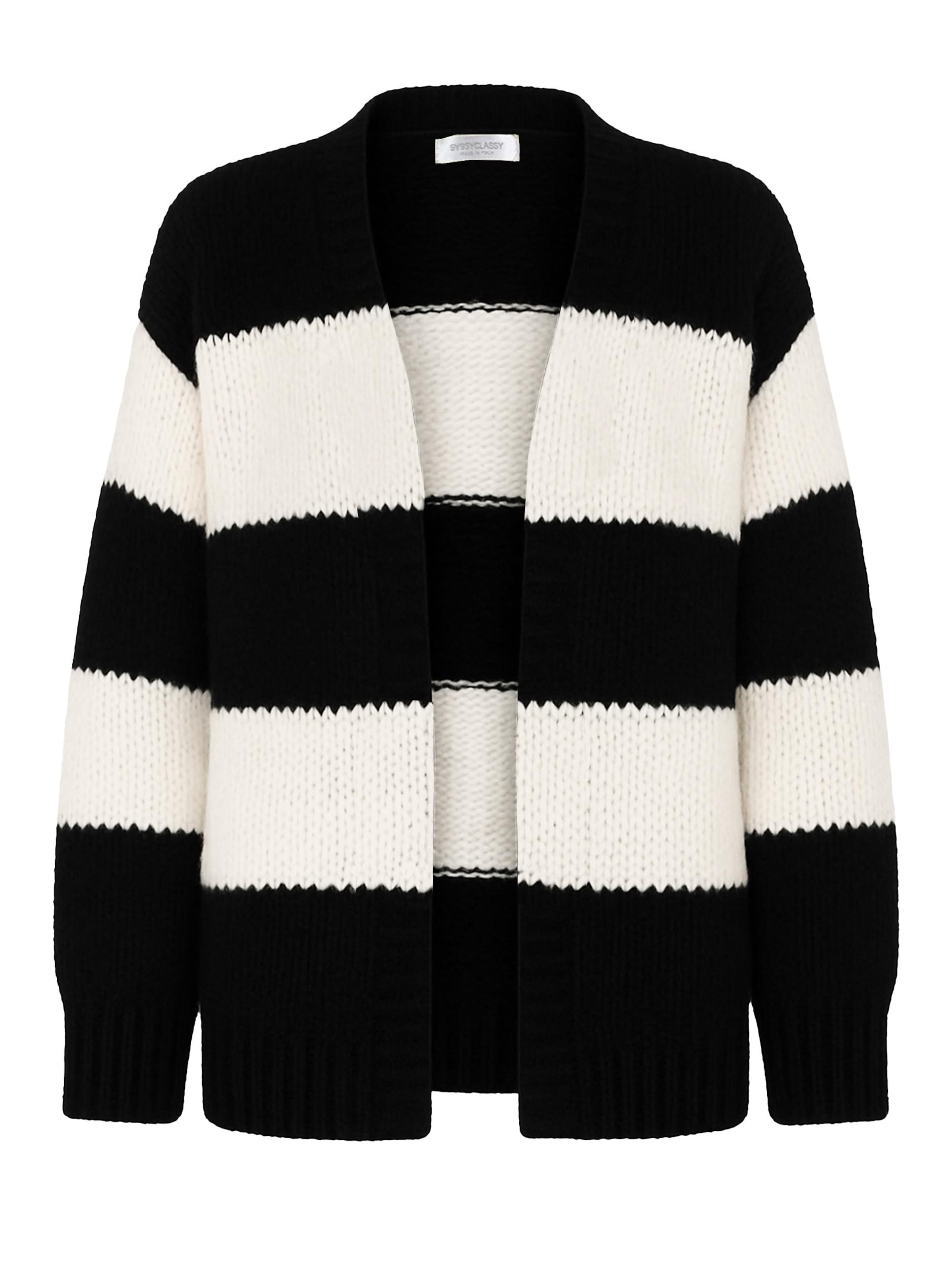 SASSYCLASSY Oversizestrickjacke‌‌‌‌‌‌‌‌‌ in Schwarz: Vorderseite