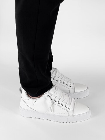 Sneaker bassa 'Charm' di Dutch'D in bianco