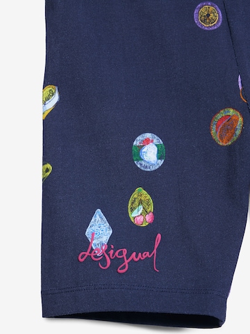 Desigual Skinny Shorts in Blau