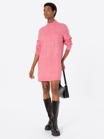 Robes en maille 'MICA' ONLY en rose