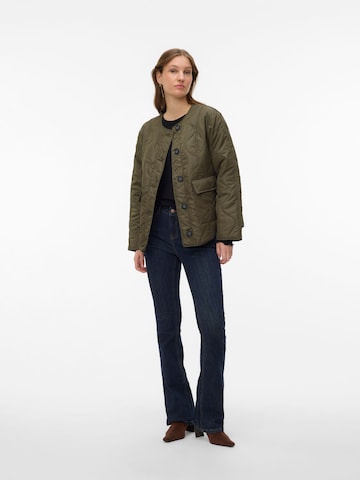 VERO MODA - Chaqueta de entretiempo 'VMMillie' en verde: frente